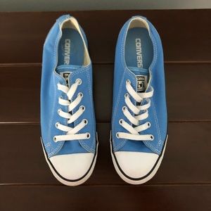 Women’s Blue Converse